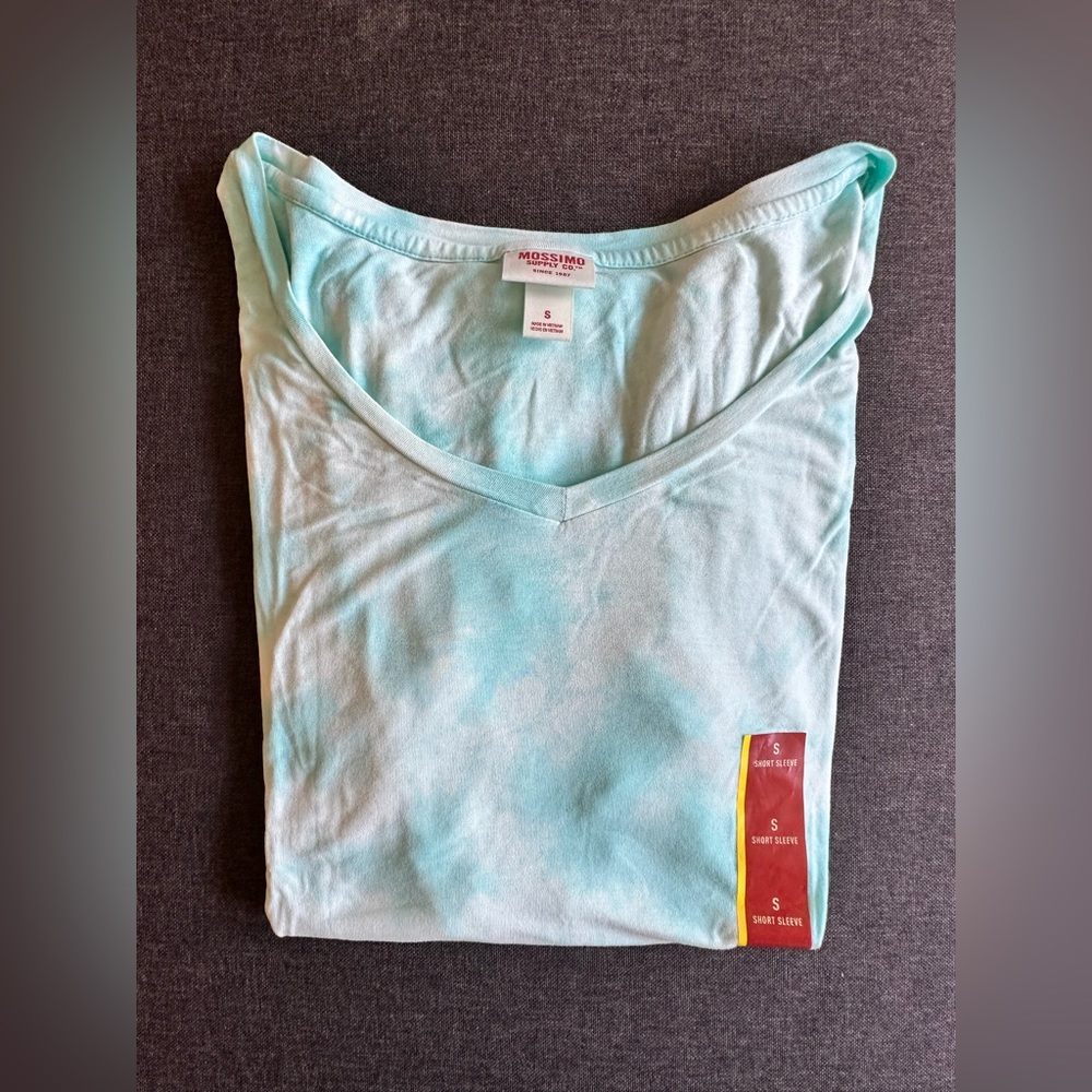 Small Target V-Neck Mossimo Blue Tie-Dye Shirt